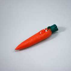Игрушка для собак из резины Морковь