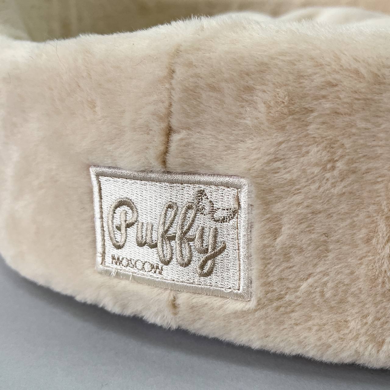 [Лежак] Лежанка для собак Puffy Нуга