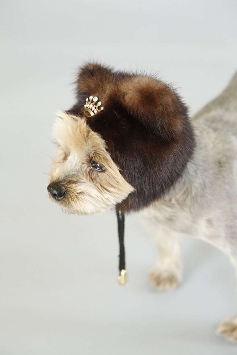 Норковая шапка для собак Puffy Ушки коричневая