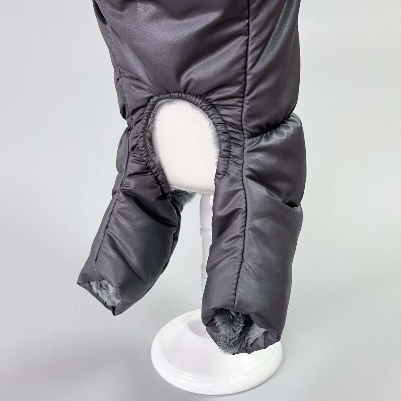 Зимний комбинезон для собак Северное сияние Карбон