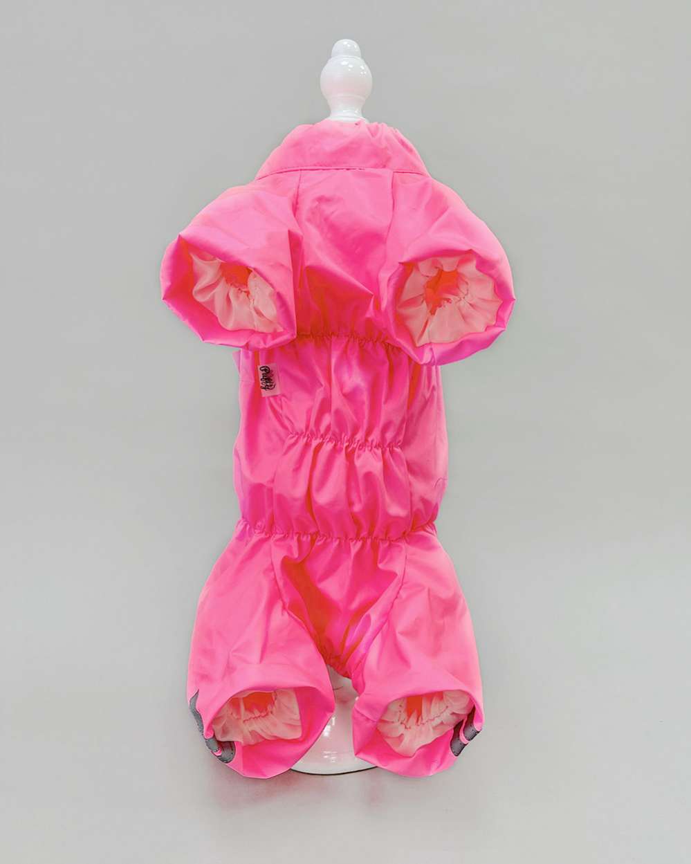 Дождевик для собак Puffy для мопсов и бульдогов розовый неон