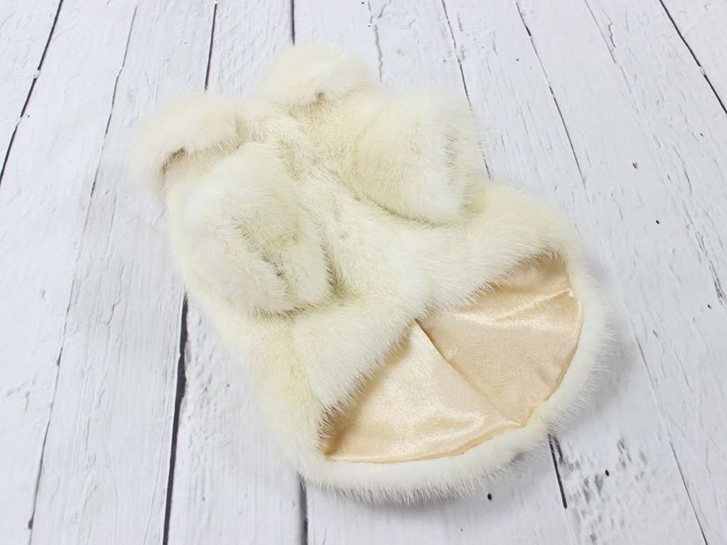 Шуба для собак норковая Адель белая