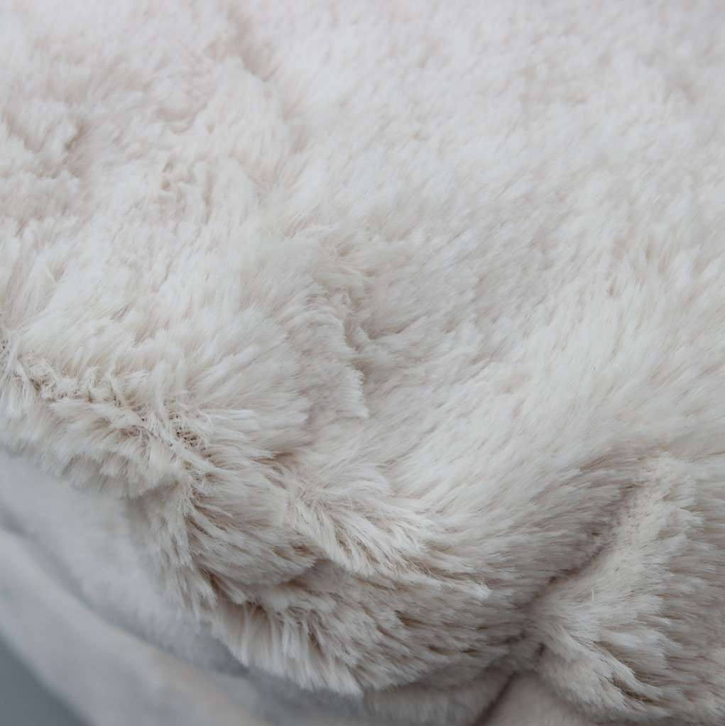 Домик для собаки со шторками Puffy молочный