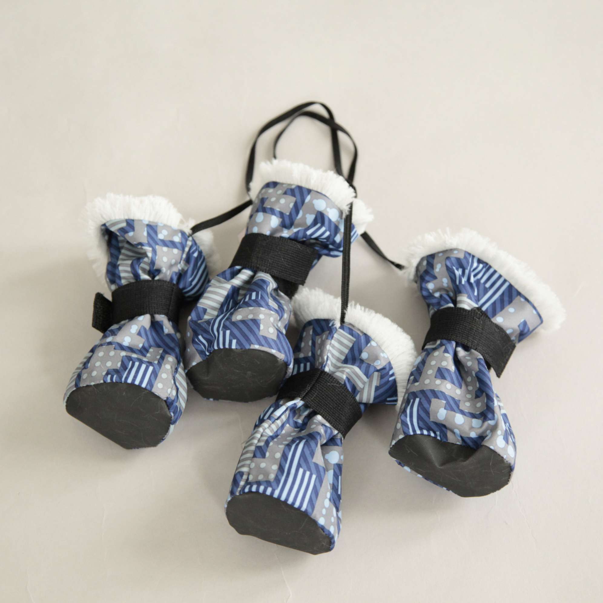 Зимняя обувь для собак Подтяжки Графика