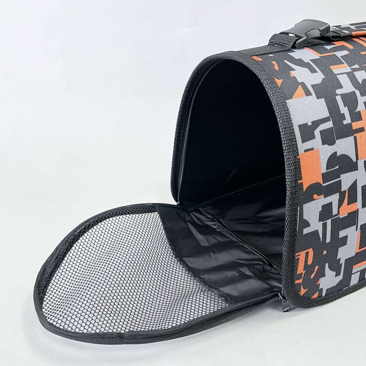 Сумка переноска для собак Triol Мокус