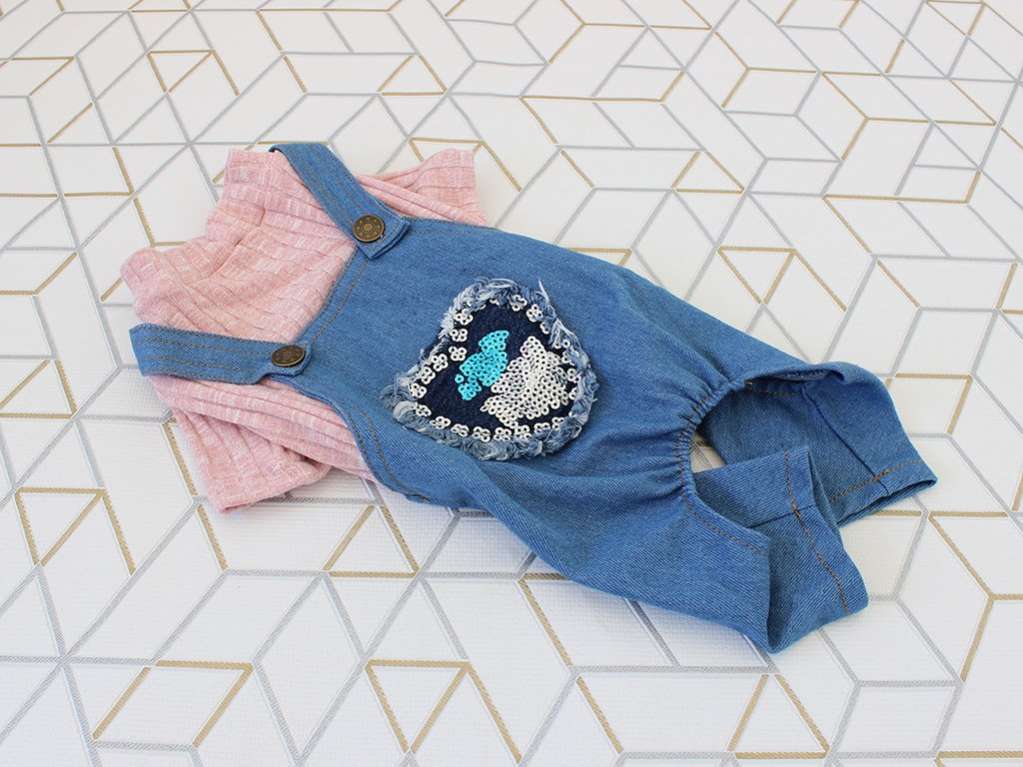 Костюм для собак Pet Шанелька