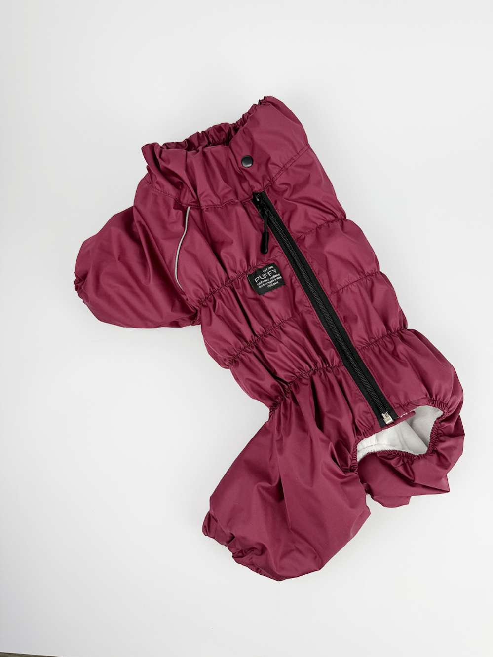 Утепленный дождевик Puffy для мопсов и бульдогов Бордо