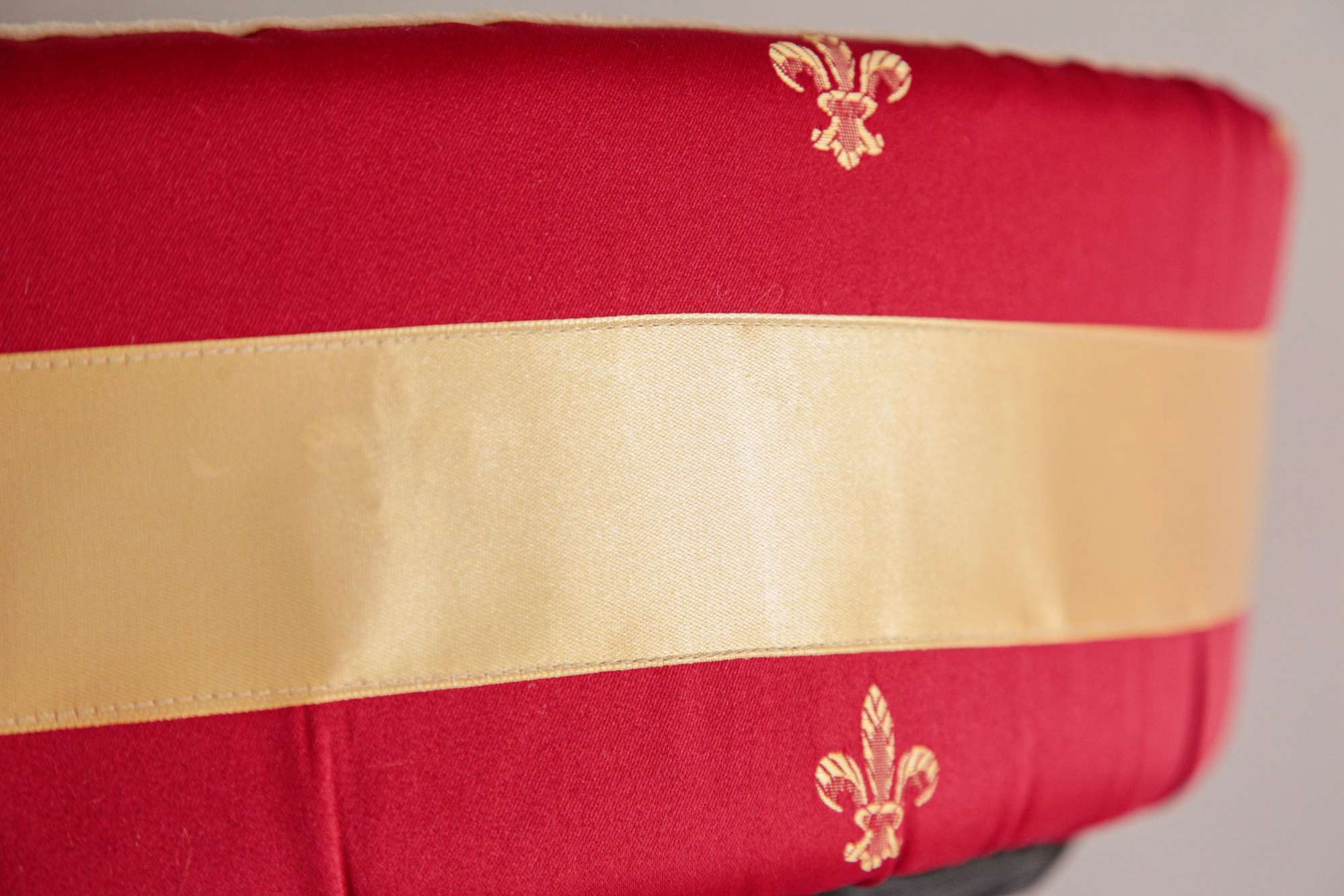 [Лежак] Лежанка для собак Puffy Роял