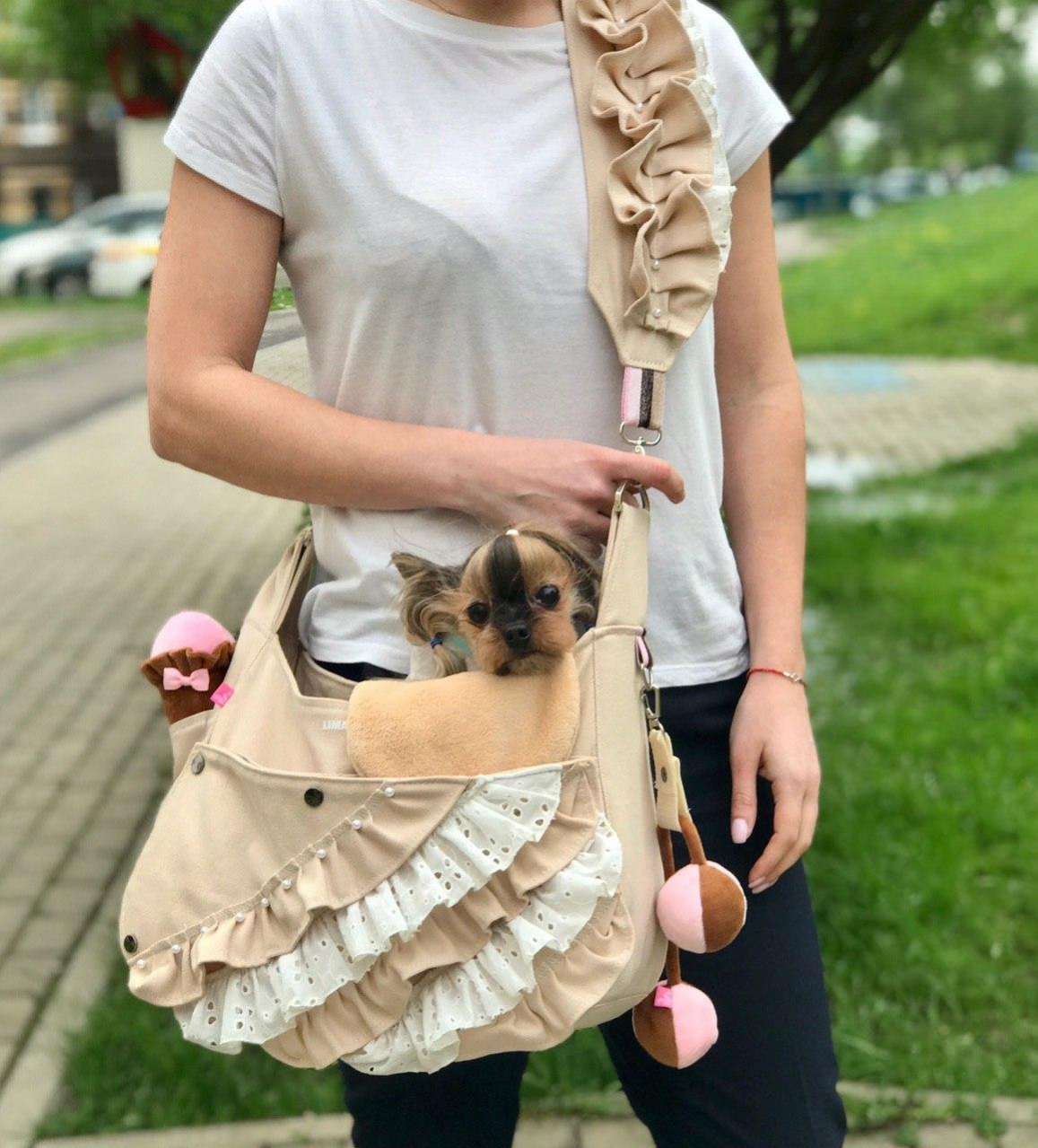 Сумка для собак Слинг Premium Color Рюши