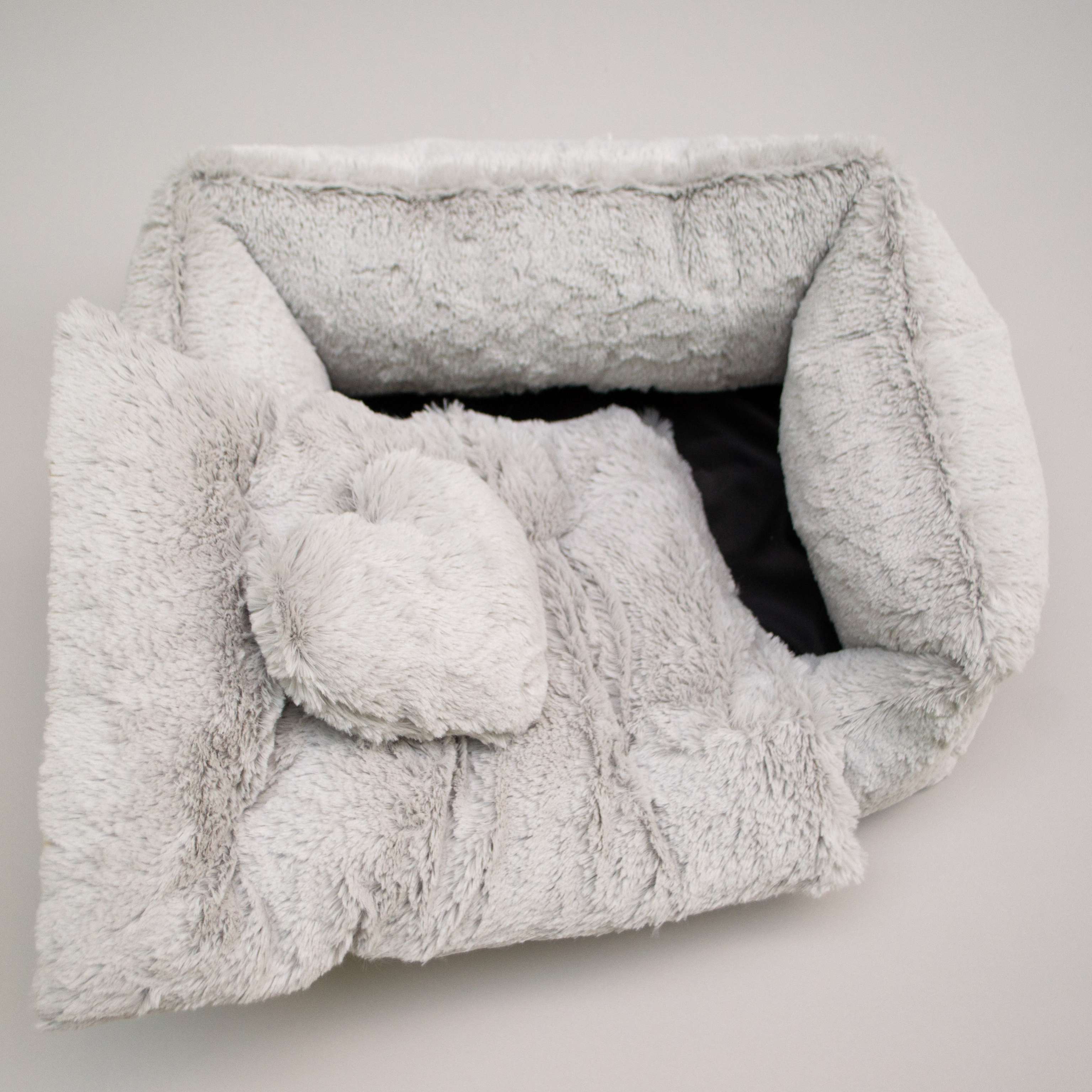 Диван для собаки Puffy Сильвер