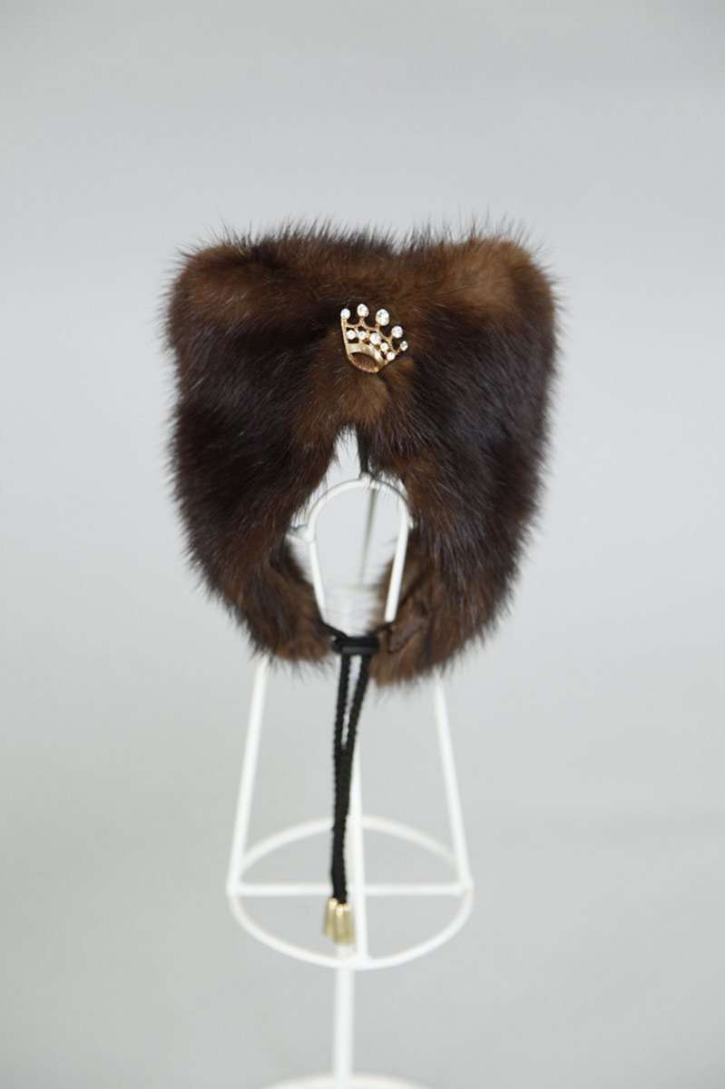 Норковая шапка для собак Puffy Ушки коричневая