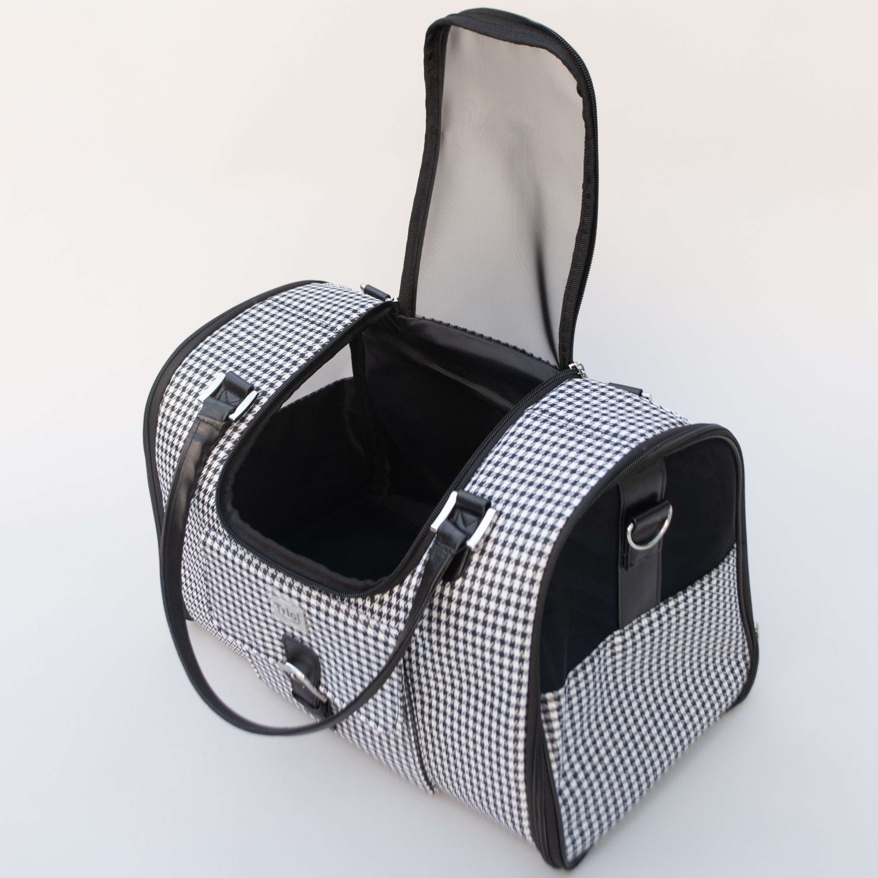 Сумка переноска для собак Triol Клетка