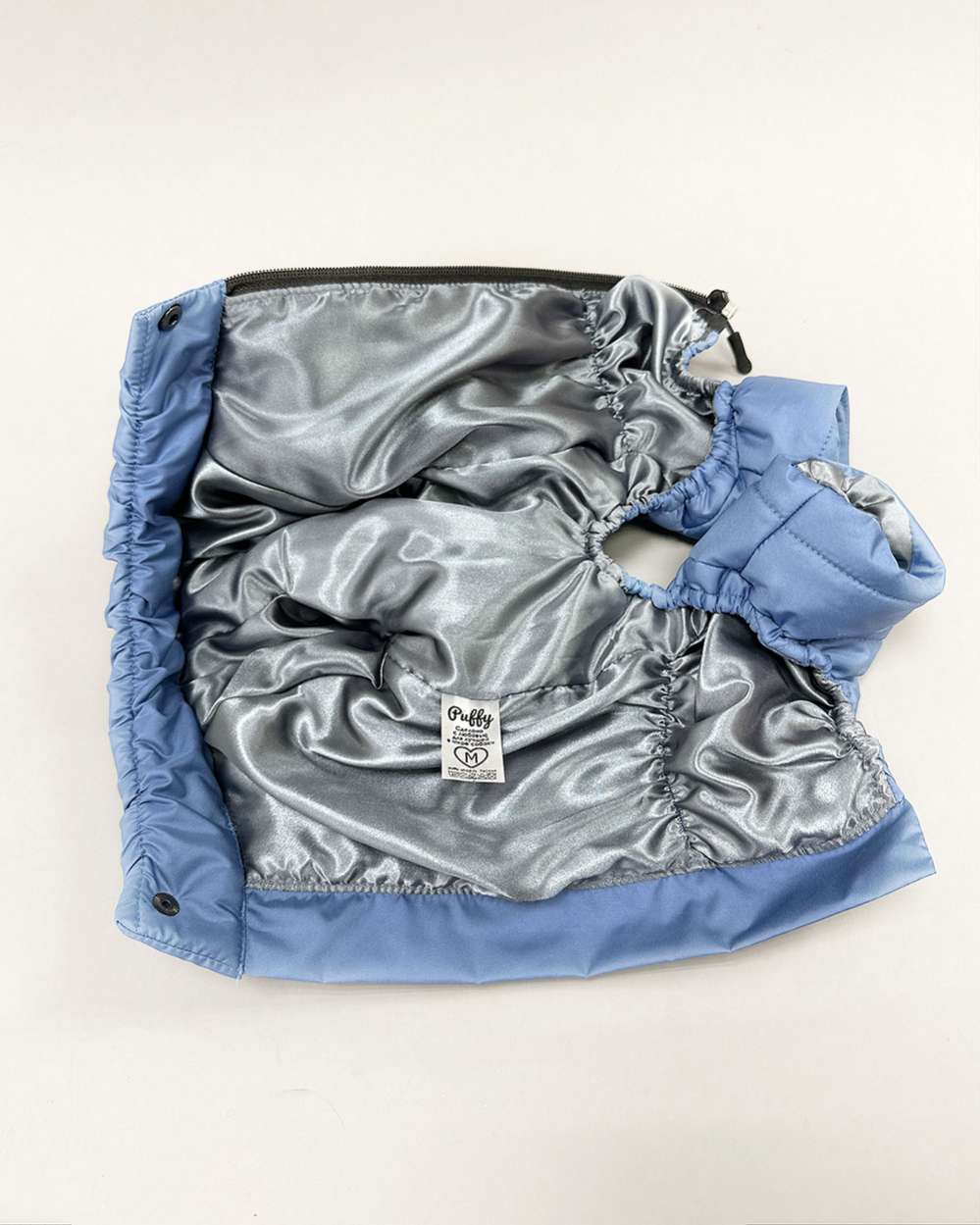 Комбинезон для собак со шлейкой Puffy Фикс акула