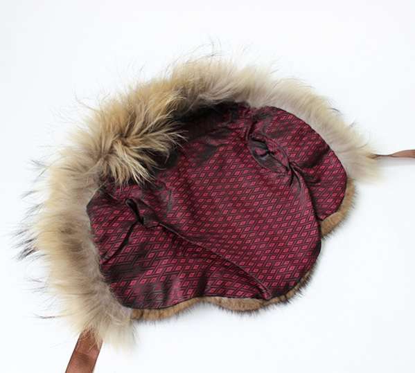 Шуба для собак для собак с капюшоном Шик