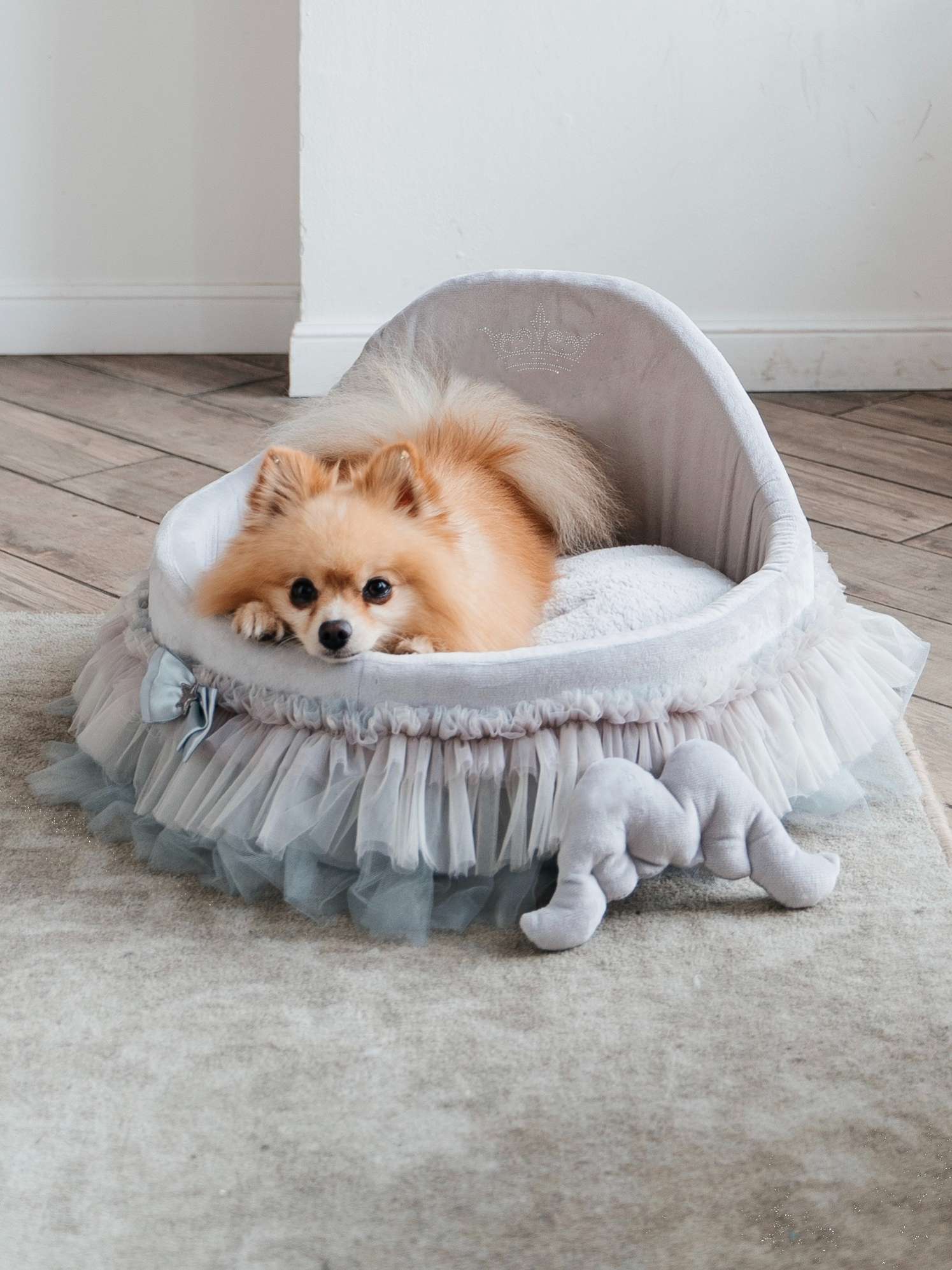 [Лежак] Лежанка для собак со спинкой Puffy Сильвер