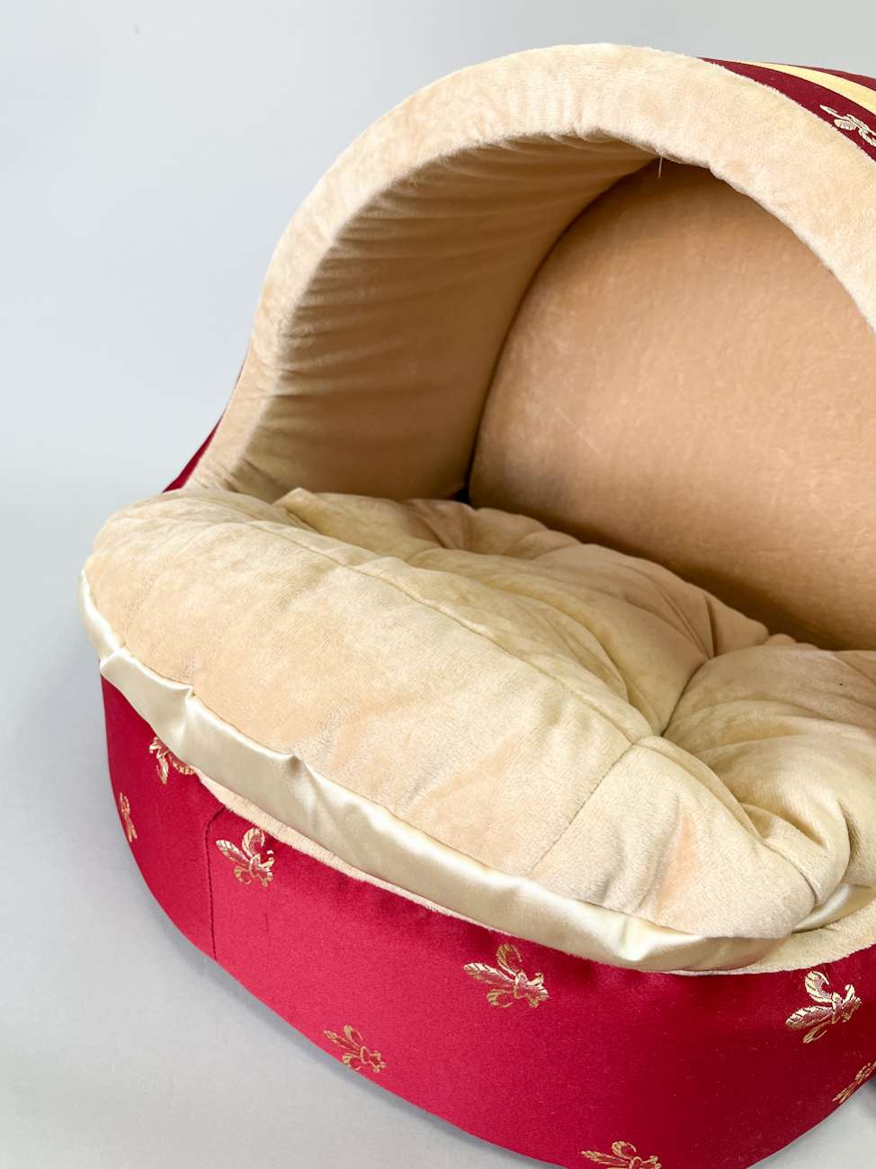 Домик для собаки круглый Puffy Афина