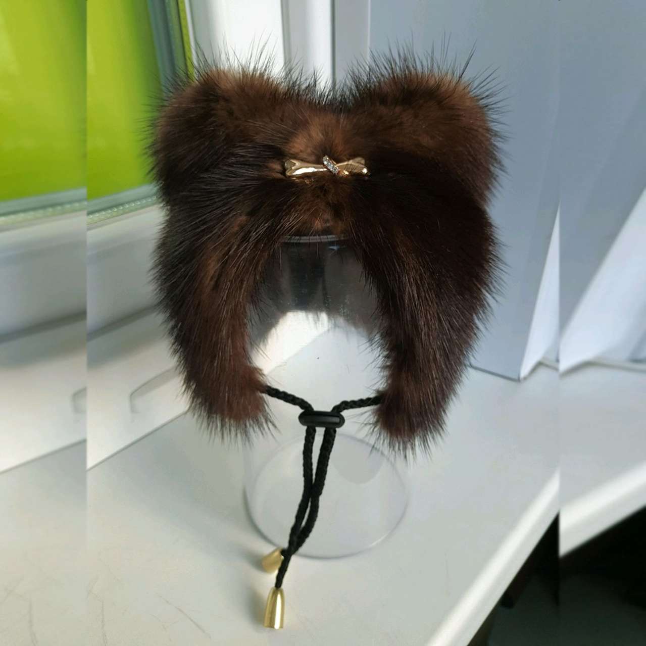 Норковая шапка для собак Puffy Ушки коричневая