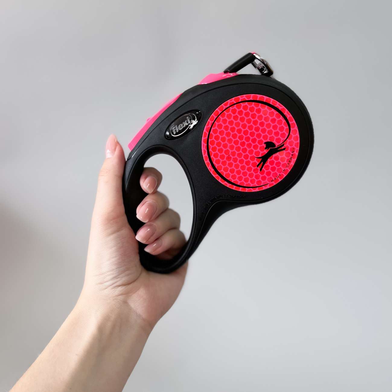 Рулетка для собак на ленте Flexi New Neon