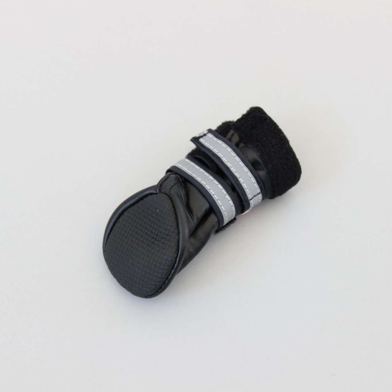 Зимняя обувь для собак ForMyDogs Кожзам Черные