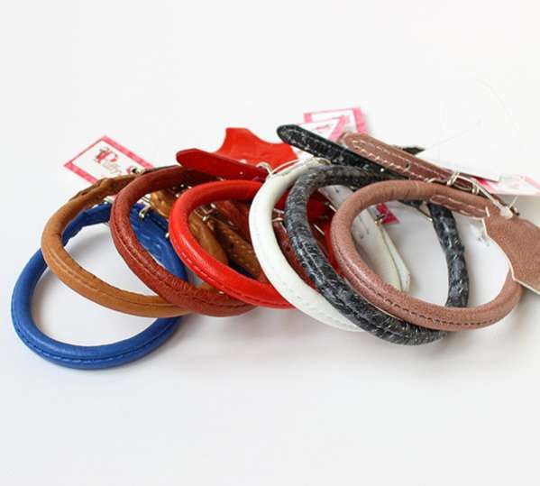 Круглый кожаный ошейник для собак