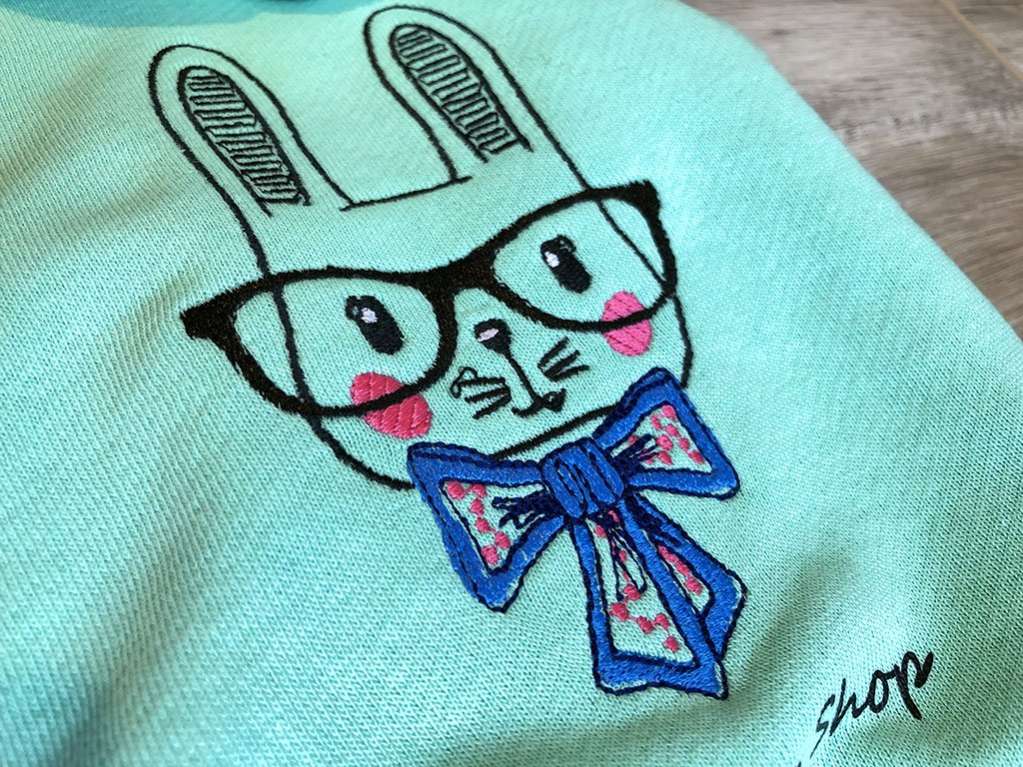 Толстовка для собак с капюшоном Puffy Bunny