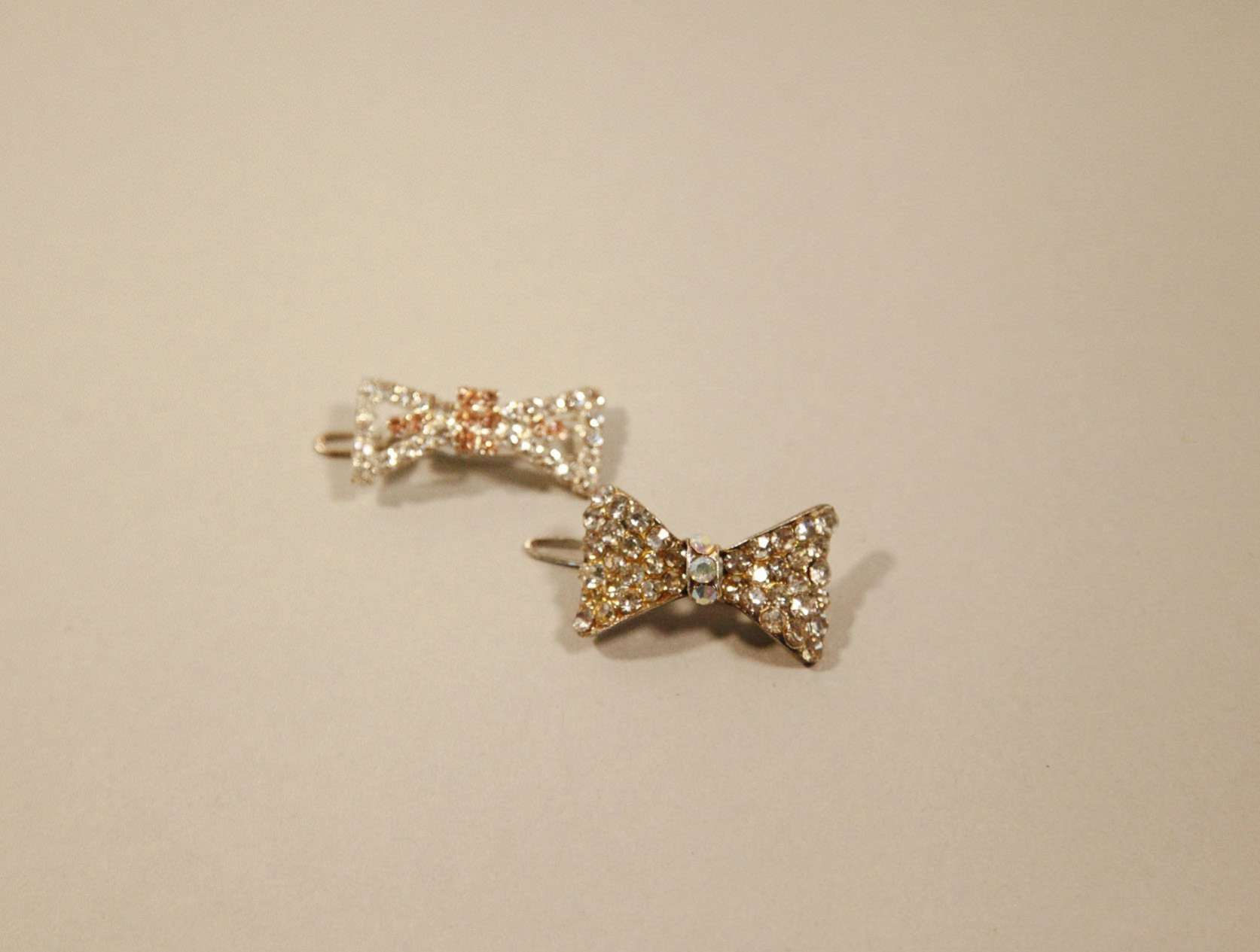 Заколка Зажим для собак Стразы в ассортименте