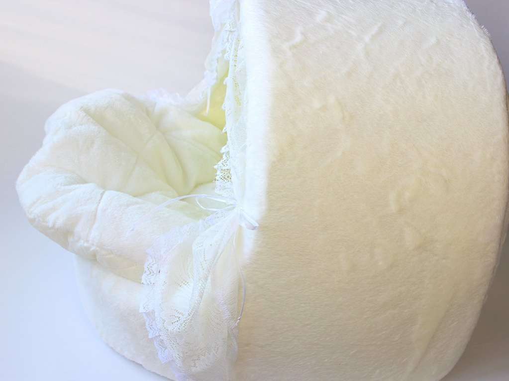 Домик для собаки со шторками Puffy Зефир