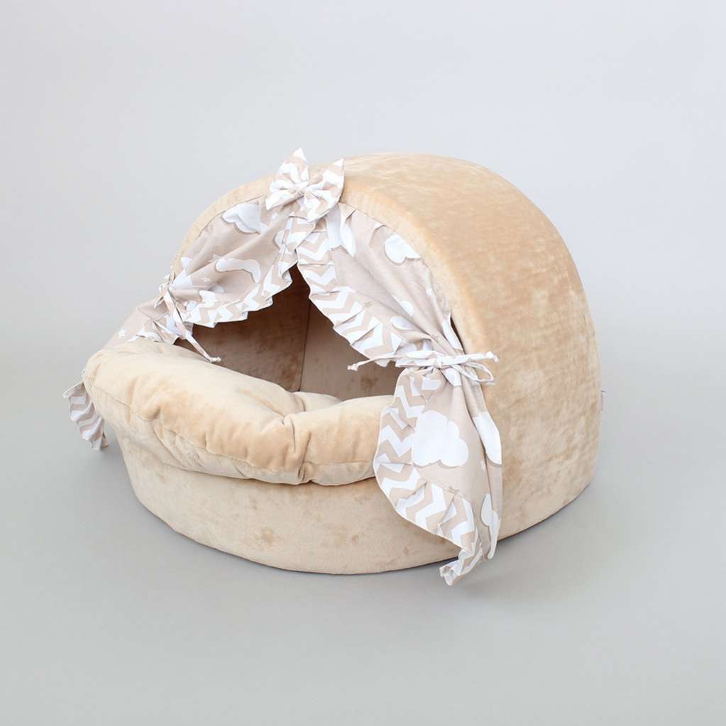 Домик для собаки со шторками Puffy в облаках