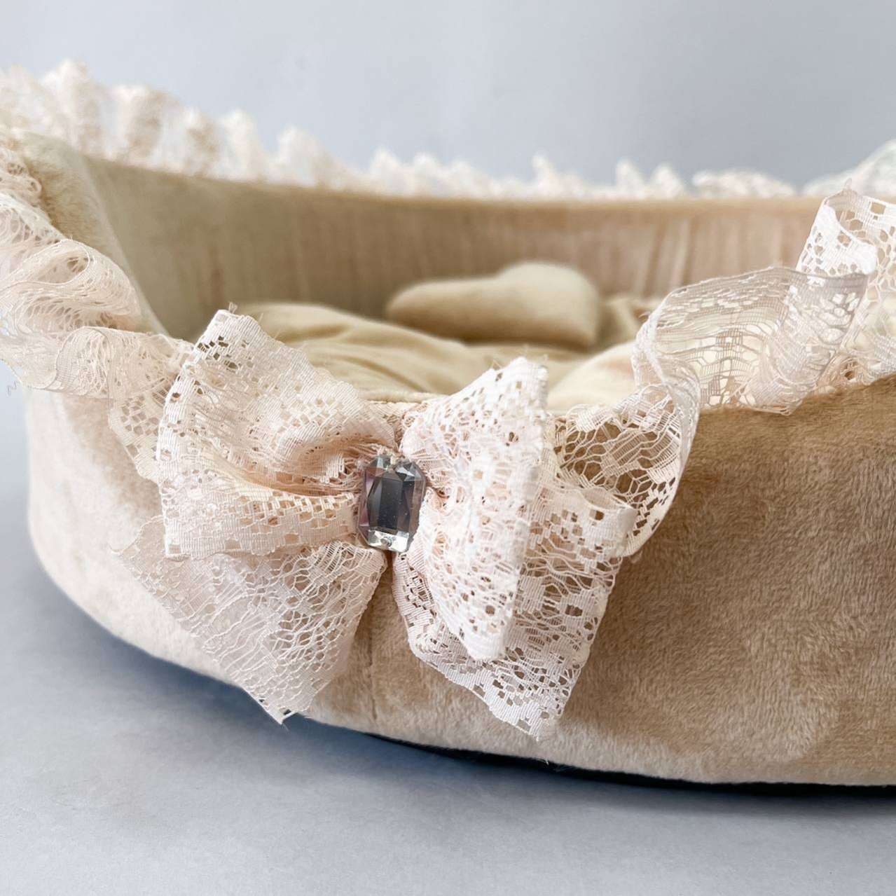 [Лежак] Лежанка для собак Puffy Миндаль