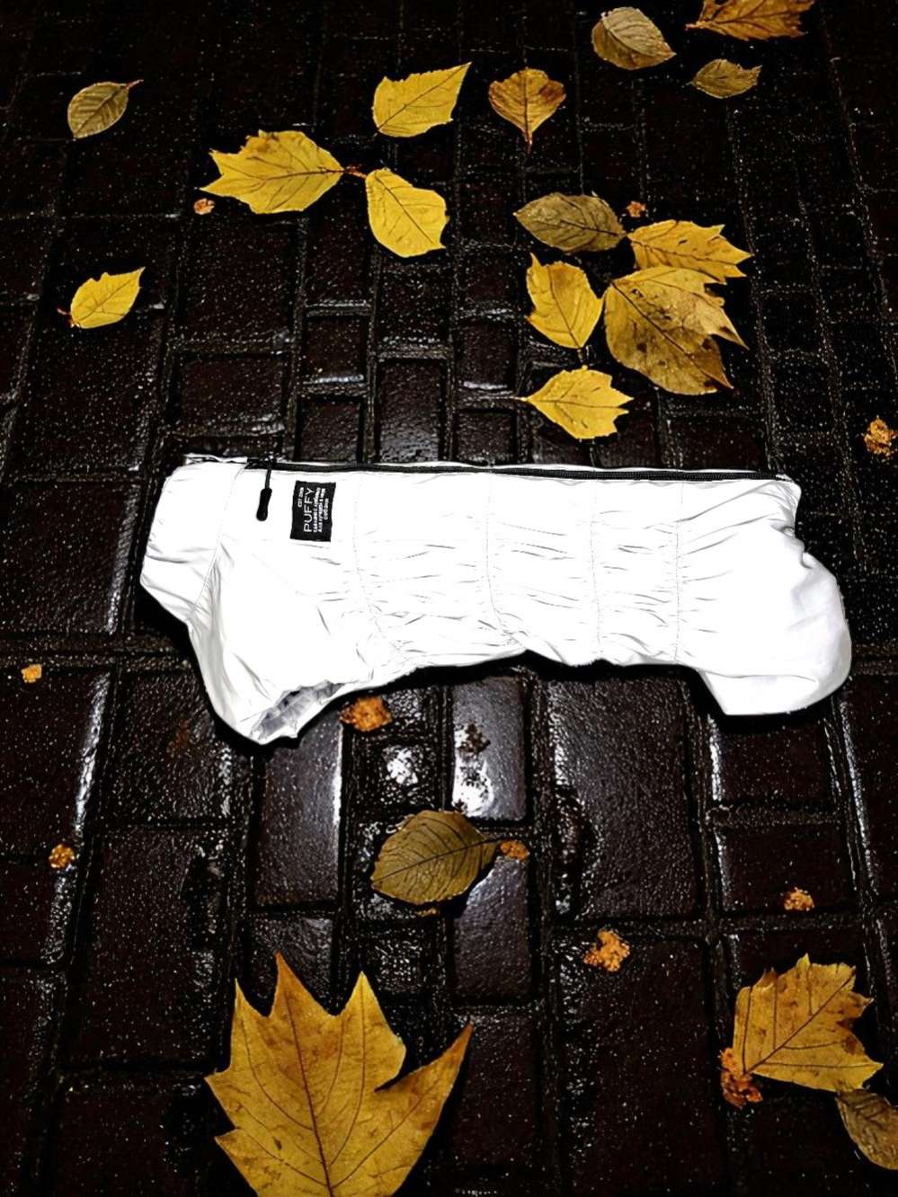 Утепленный дождевик Puffy для такс и корги светоотражающий