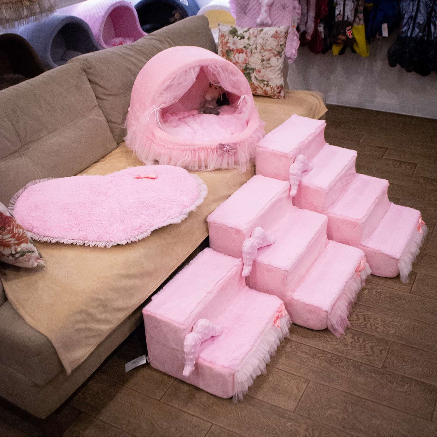 Домик для собаки со шторками Puffy Барби