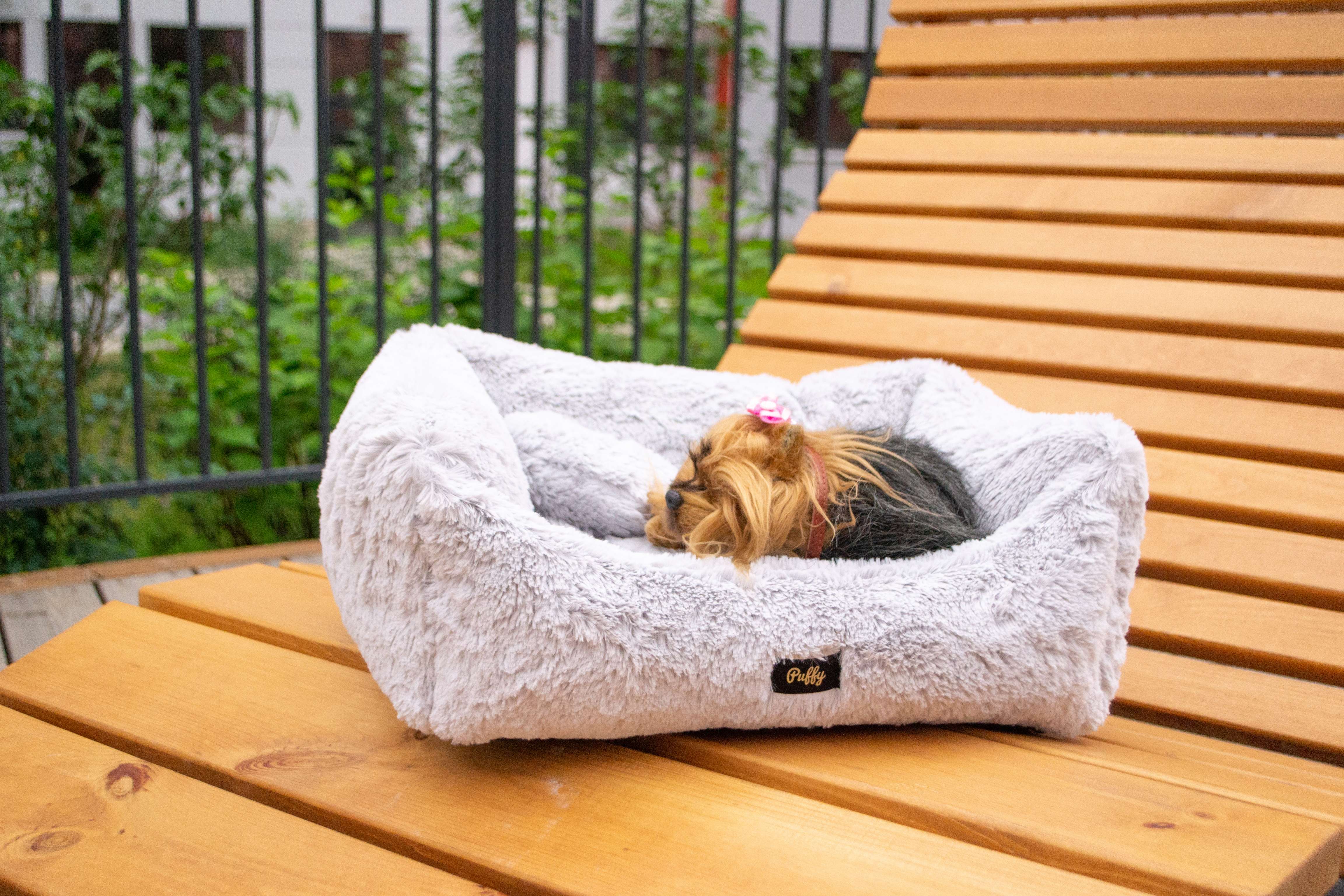 Диван для собаки Puffy Сильвер