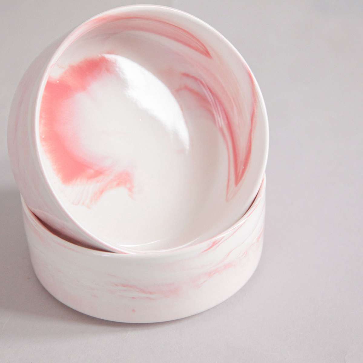 Миска для собак на подставке Pet Мрамор