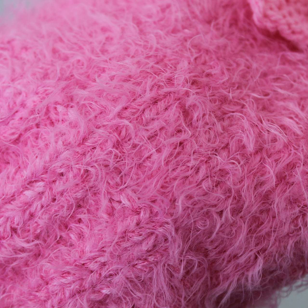 Вязаная шапка для собаки капор с закрытыми ушами Puffy Бантики