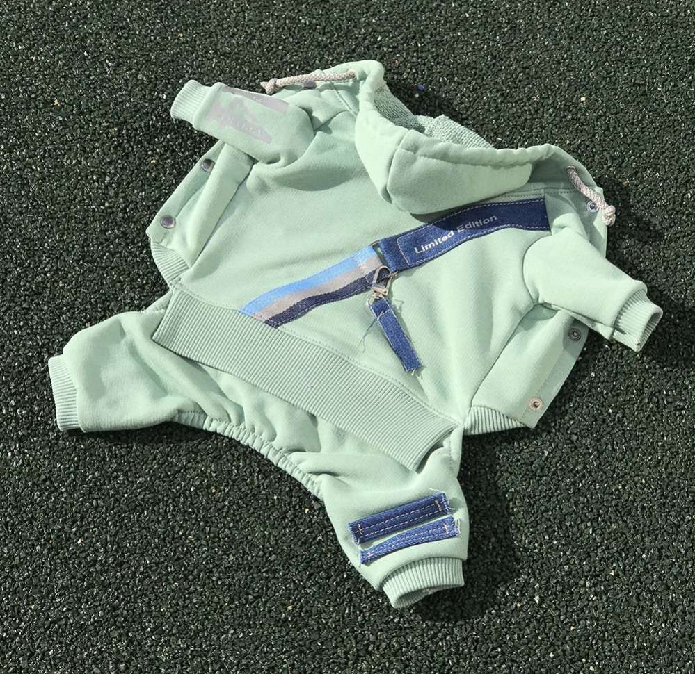 Костюм для собак трикотажный Premium LE