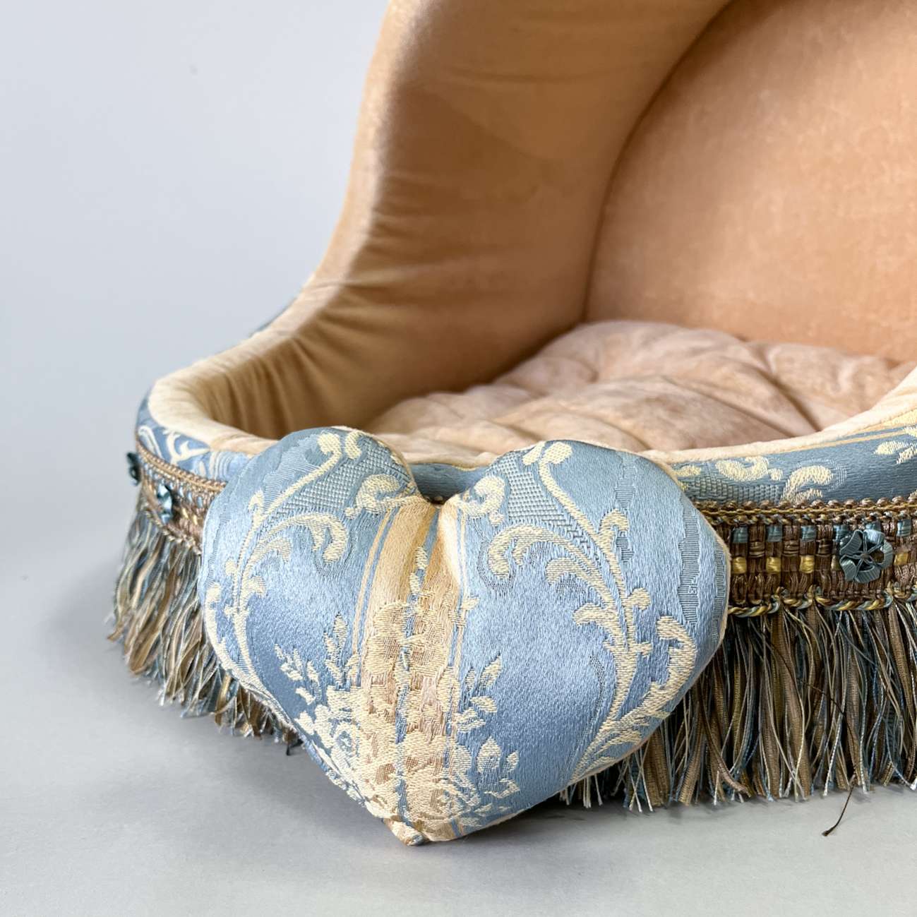 Домик для собаки круглый Puffy Фердинанд