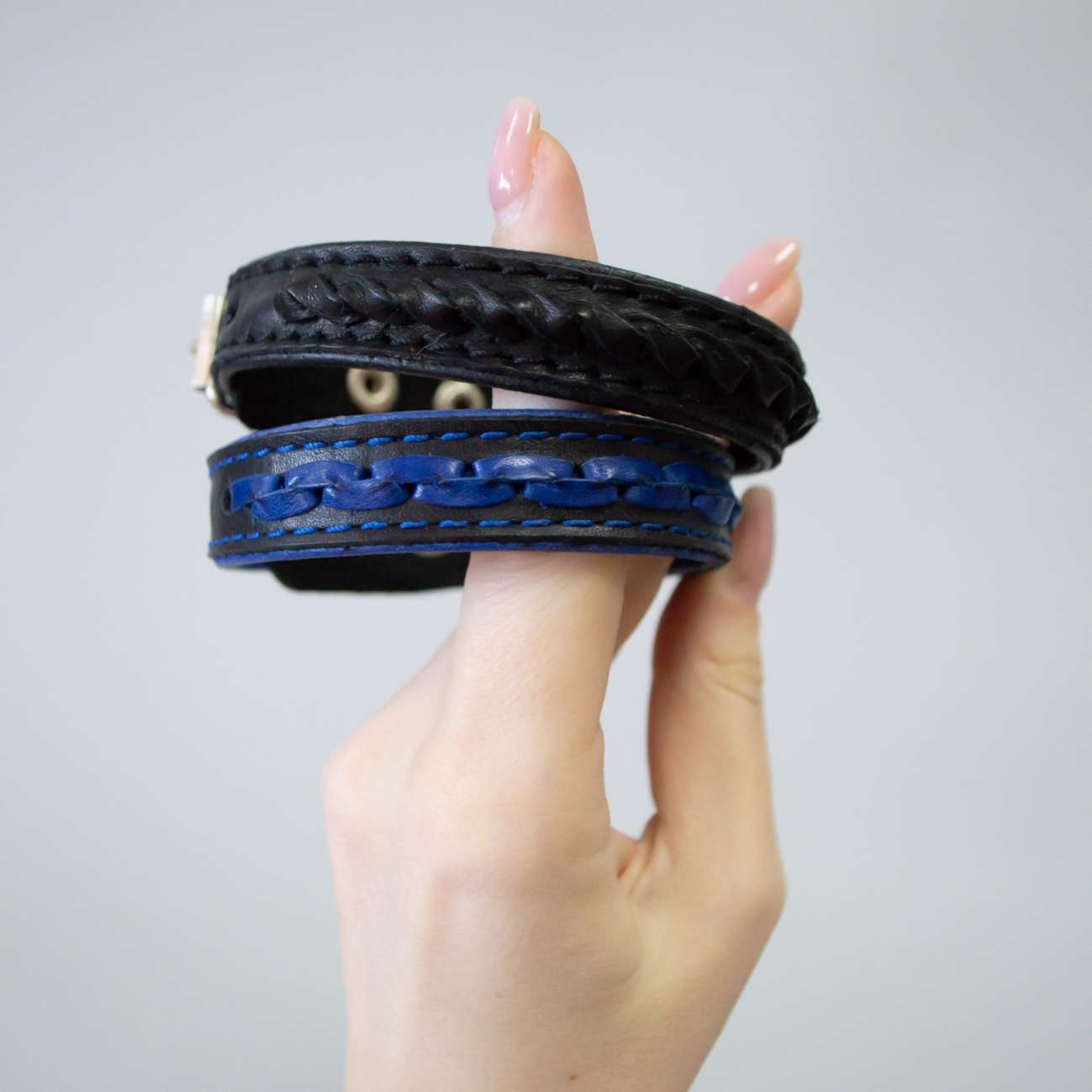 Кожаный ошейник для собак Косичка