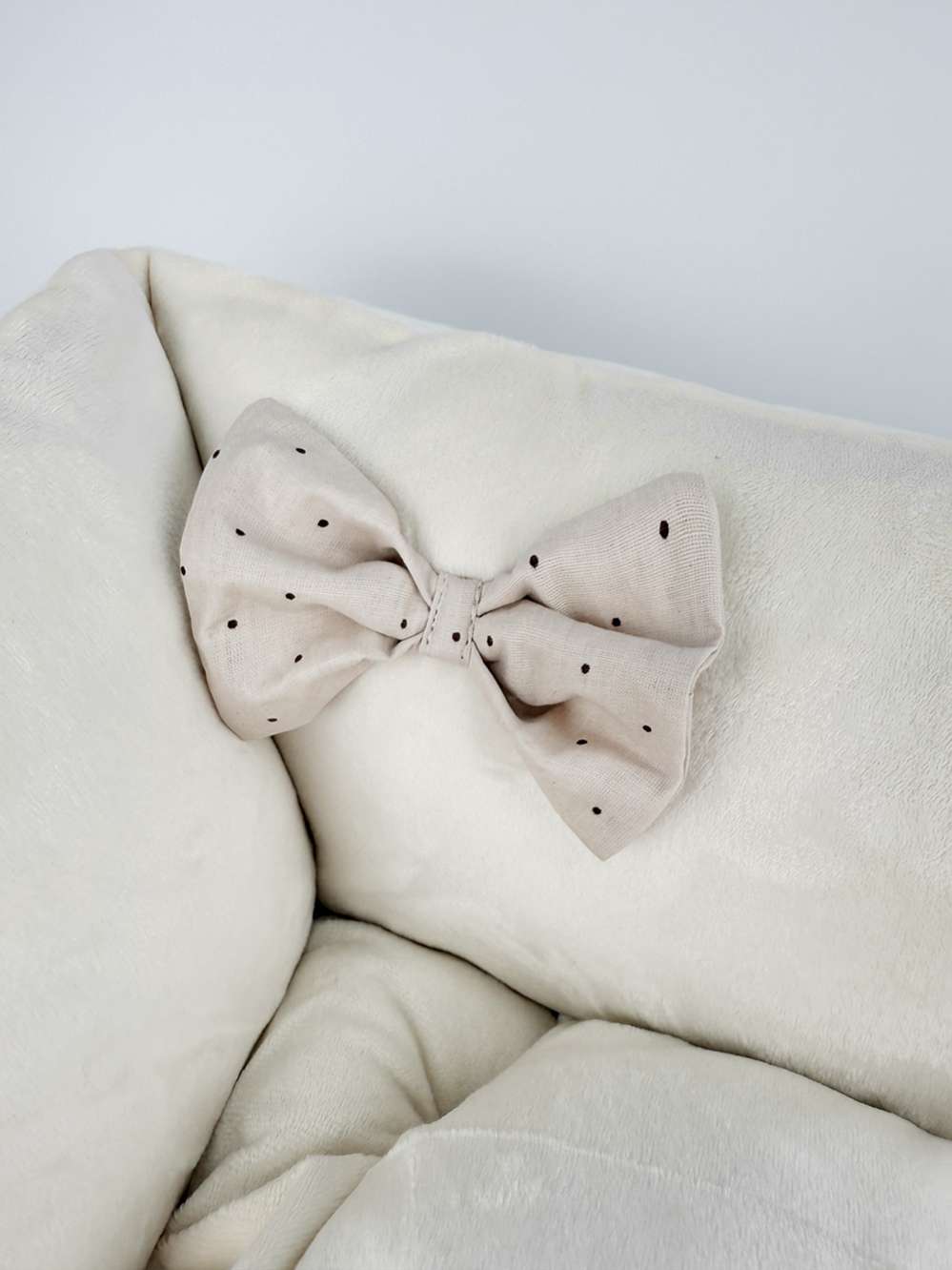 Диван для собаки Puffy молочный