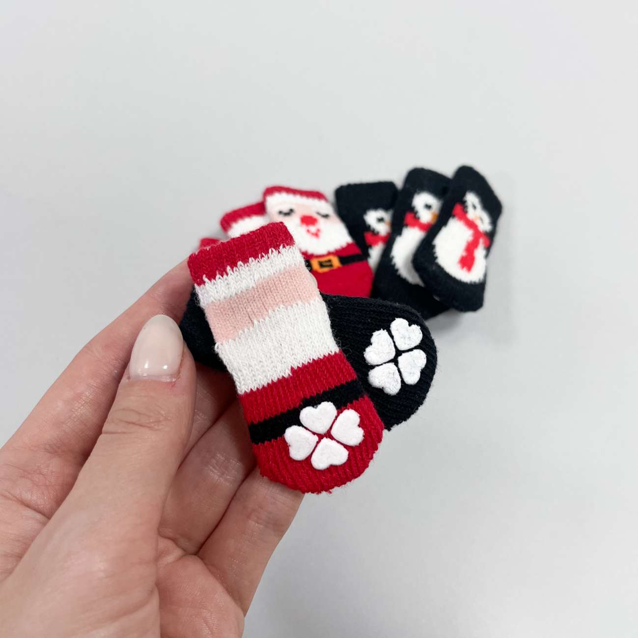 Новогодние носки для собак