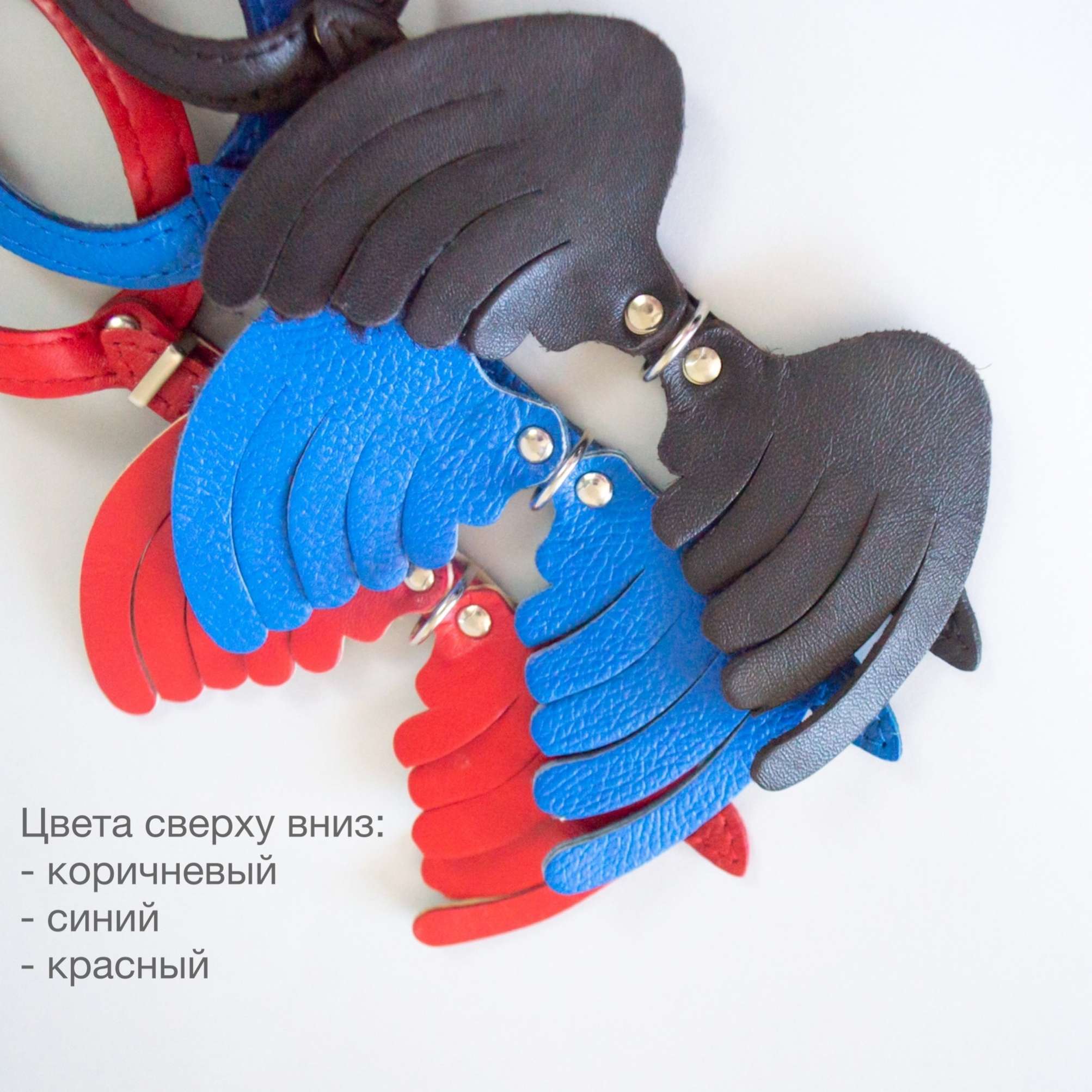 Кожаная шлейка для собак Крылья