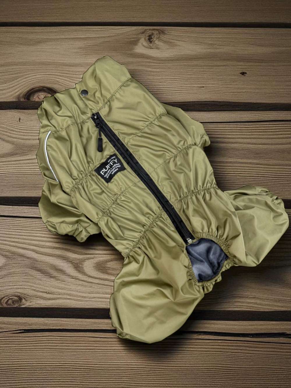 Утепленный дождевик Puffy для мопсов и бульдогов хаки