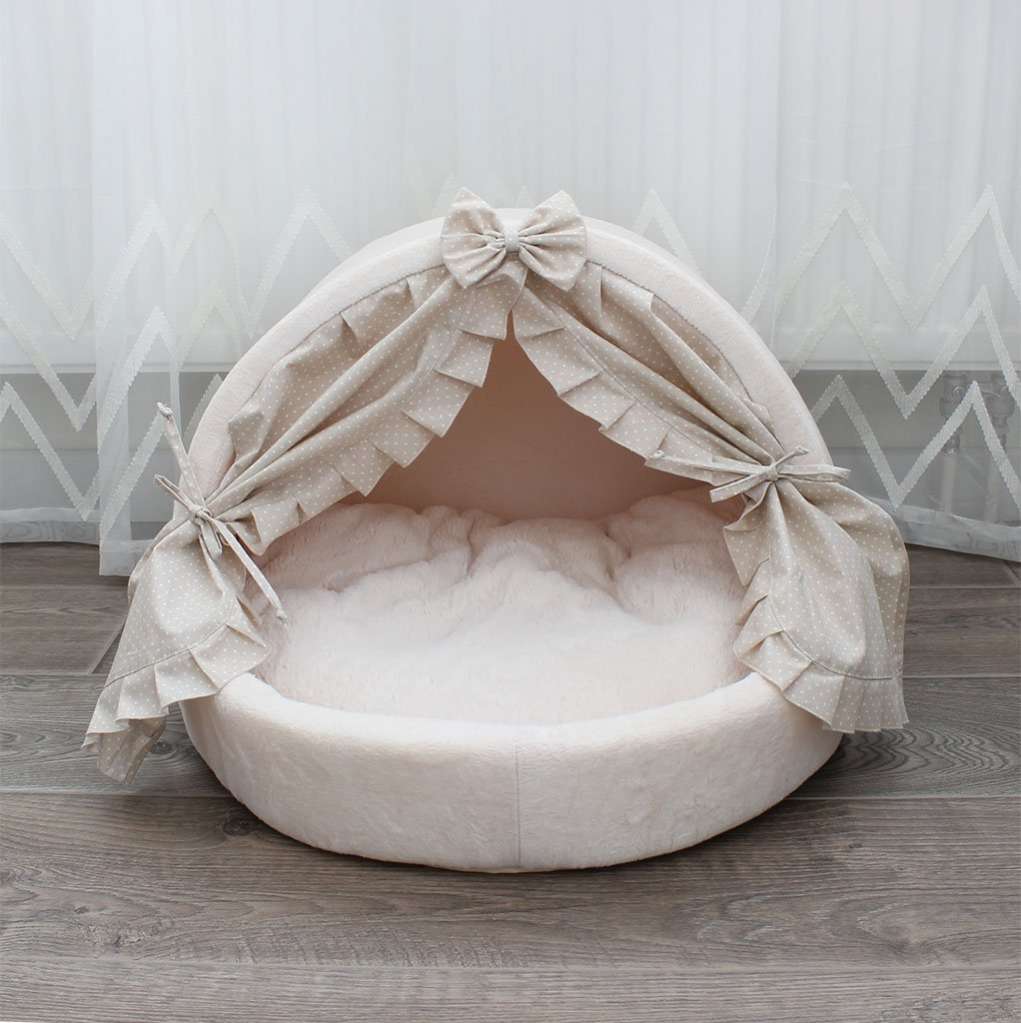 Домик для собаки со шторками Puffy молочный
