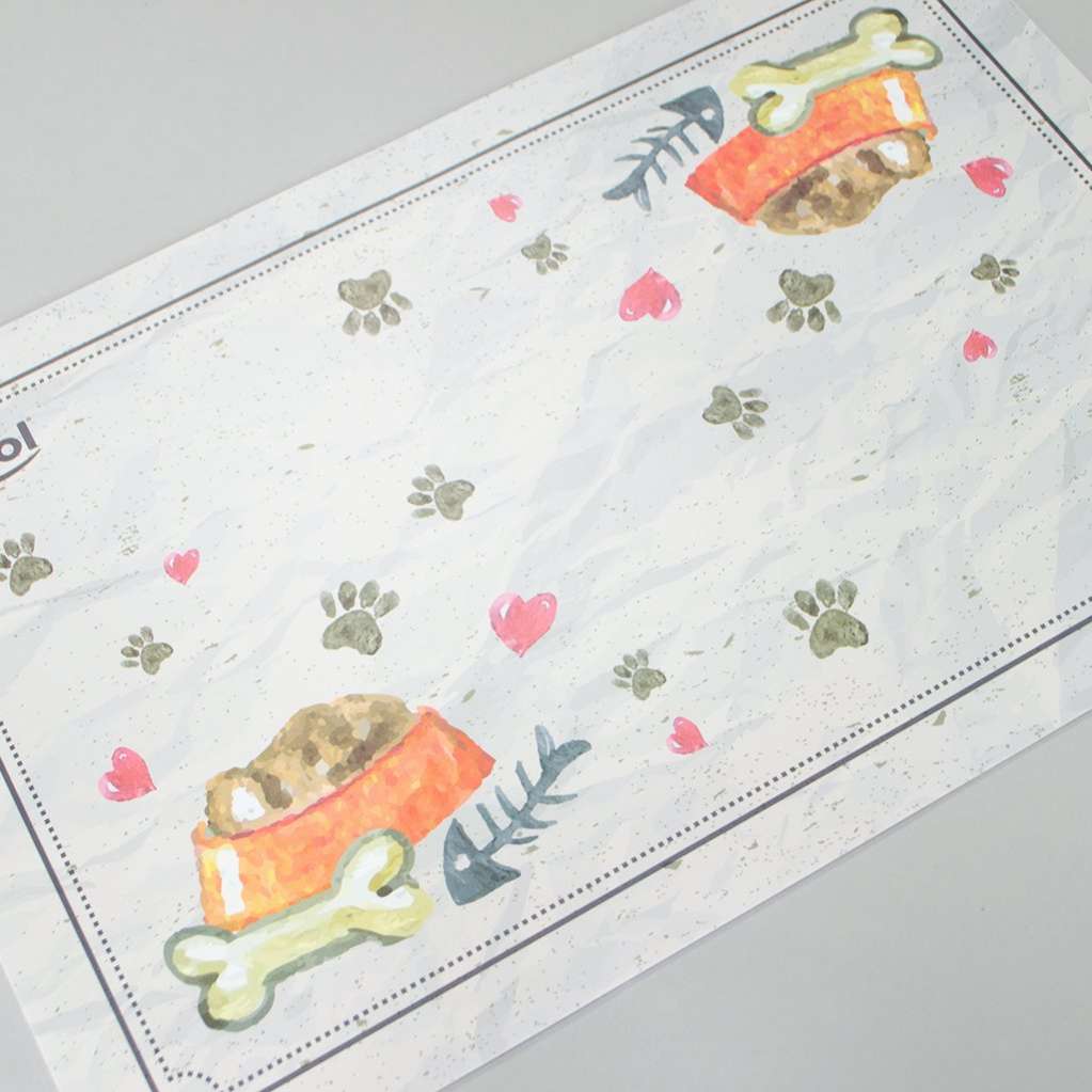 Коврик для мисок кошек и собак Triol Косточки