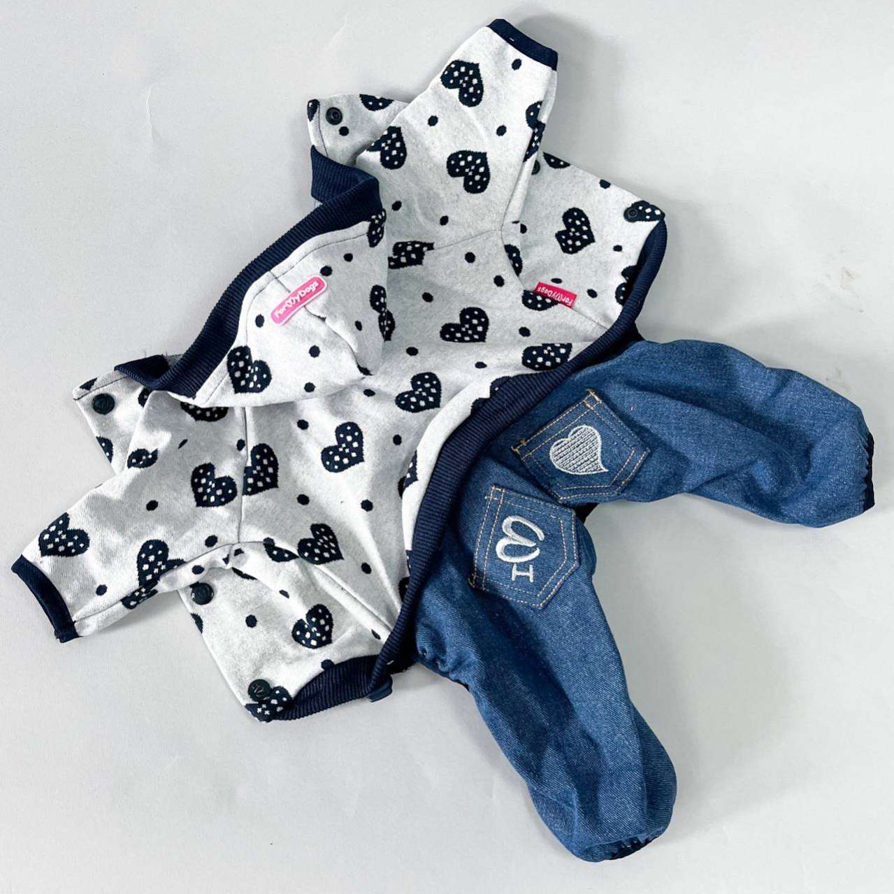 Костюм для собак трикотажный ForMyDogs Сердца