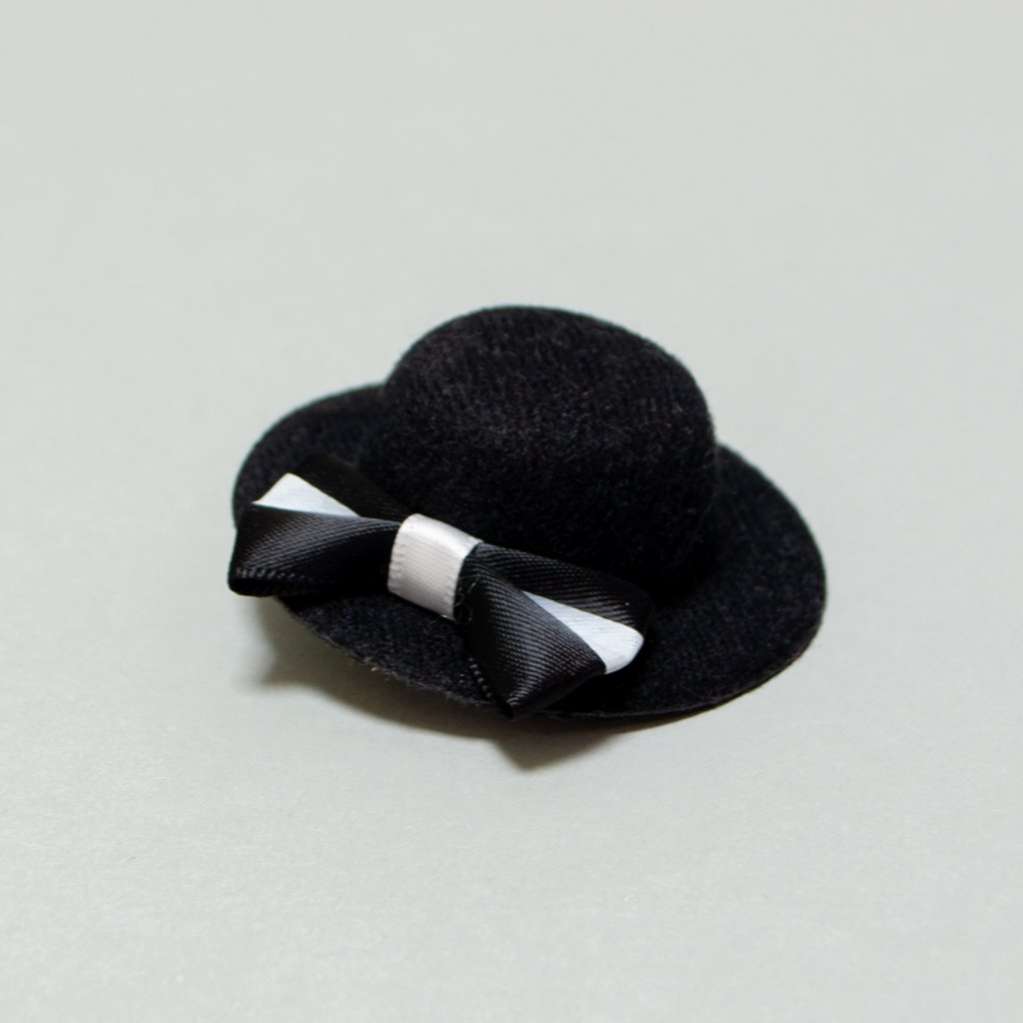 Заколка для собак Шляпа