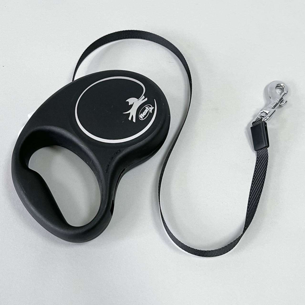 Рулетка для собак на ленте Flexi Black Design