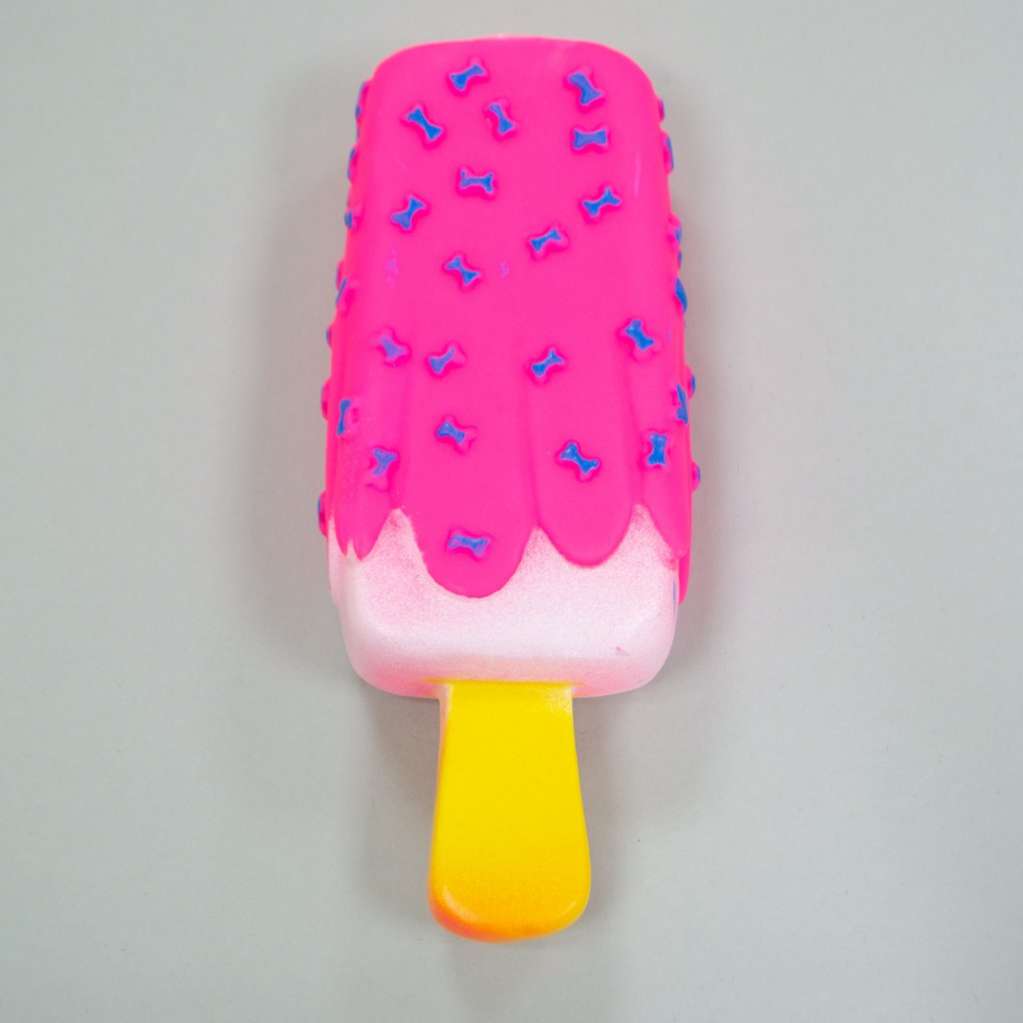 Резиновая игрушка для собак Triol Эскимо