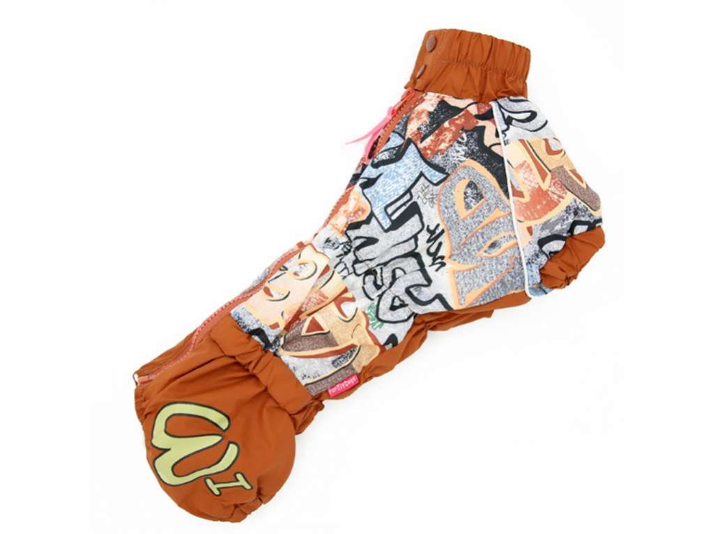 Дождевик для таксы и корги ForMyDogs Граффити