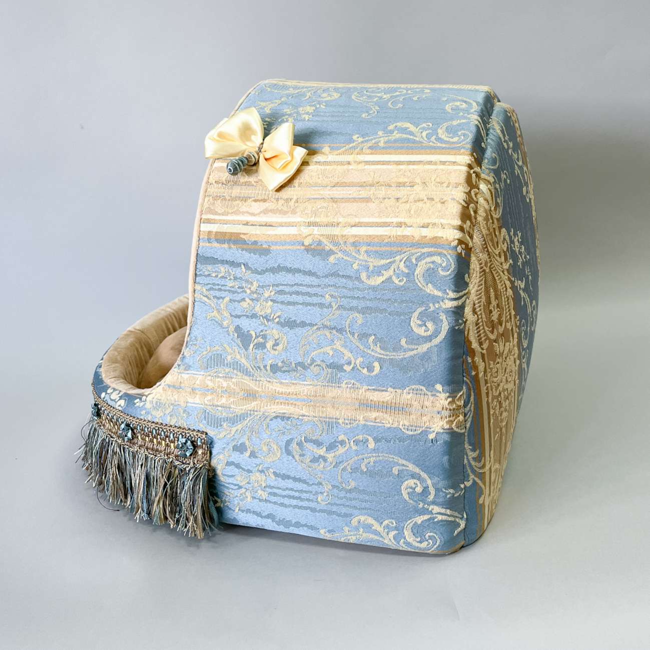 Домик для собаки круглый Puffy Фердинанд