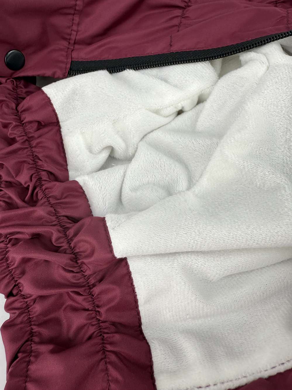 Утепленный дождевик Puffy для мопсов и бульдогов Бордо